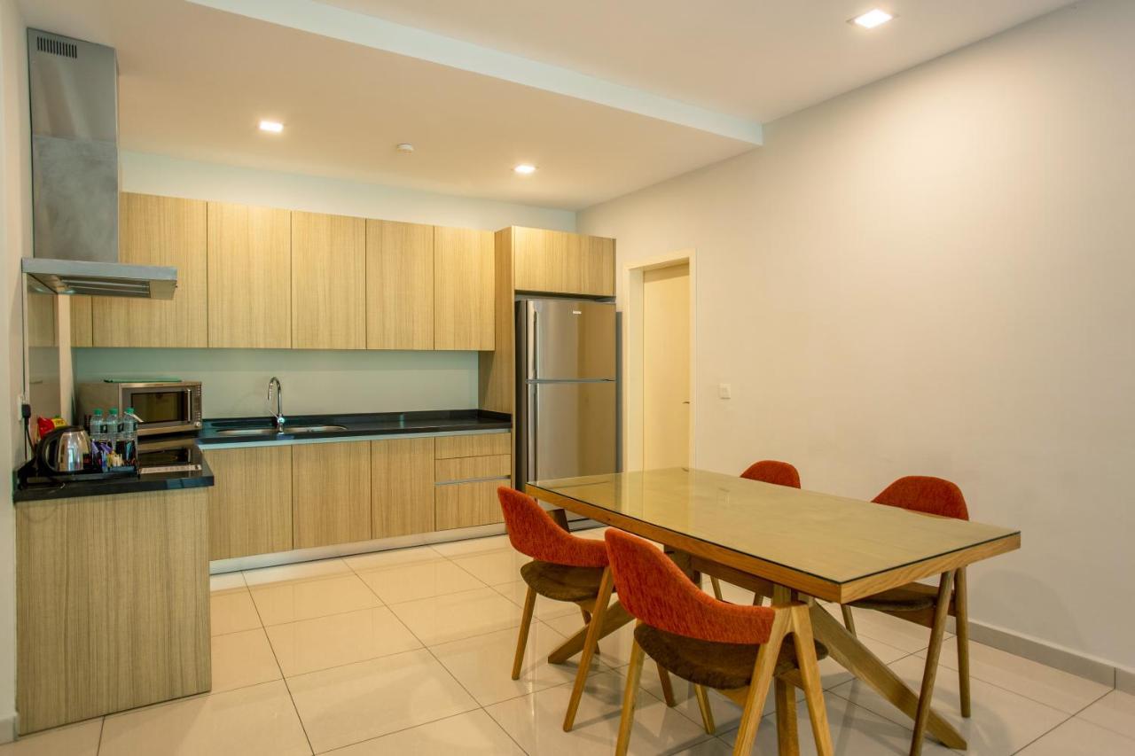 港湾全套房度假酒店 怡保 外观 照片 A kitchen in a condominium